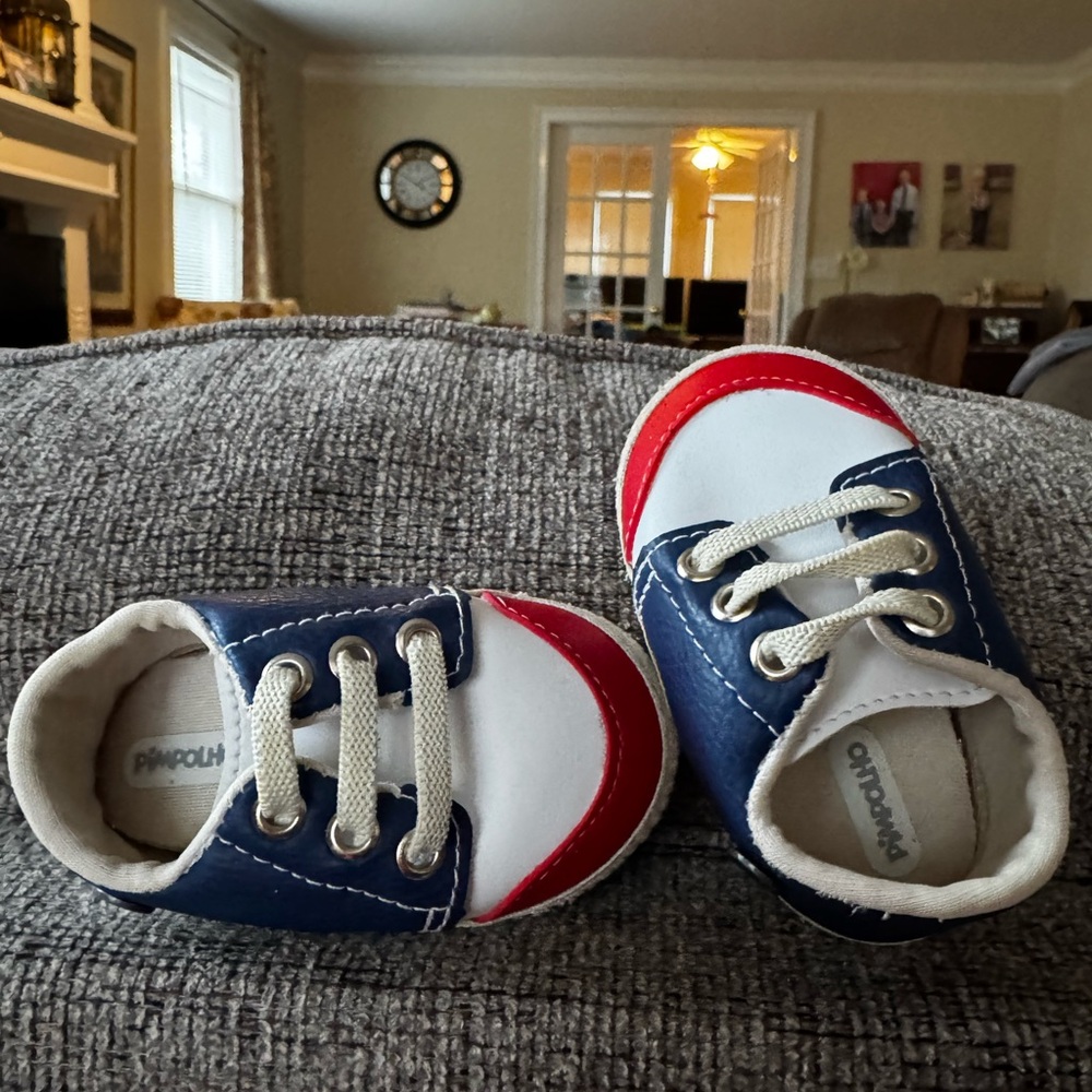 Chic Navy and Red Baby Sneakers made in Brazil size 1.5